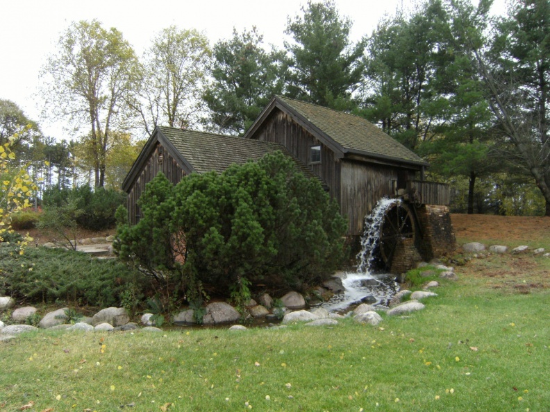 The old Woodward mill and water wheel in Stevens Point Wisconsin_ ca_ October 14_ 2014-xx.JPG