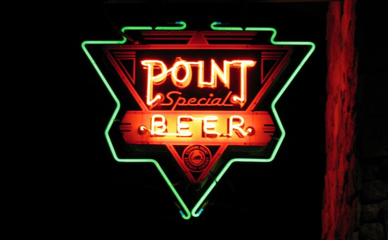 Vintage_Point_Beer_Neon_Sign_by_RuppRider73-xx.jpg