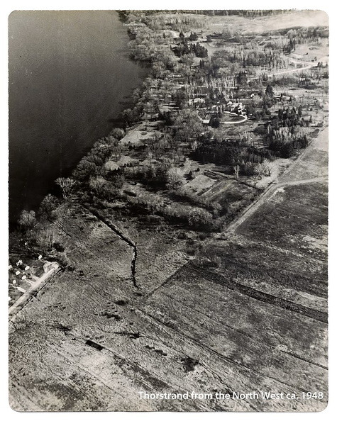 800px-Aerial_photo_of_Thorstrand_ca._1948.jpg