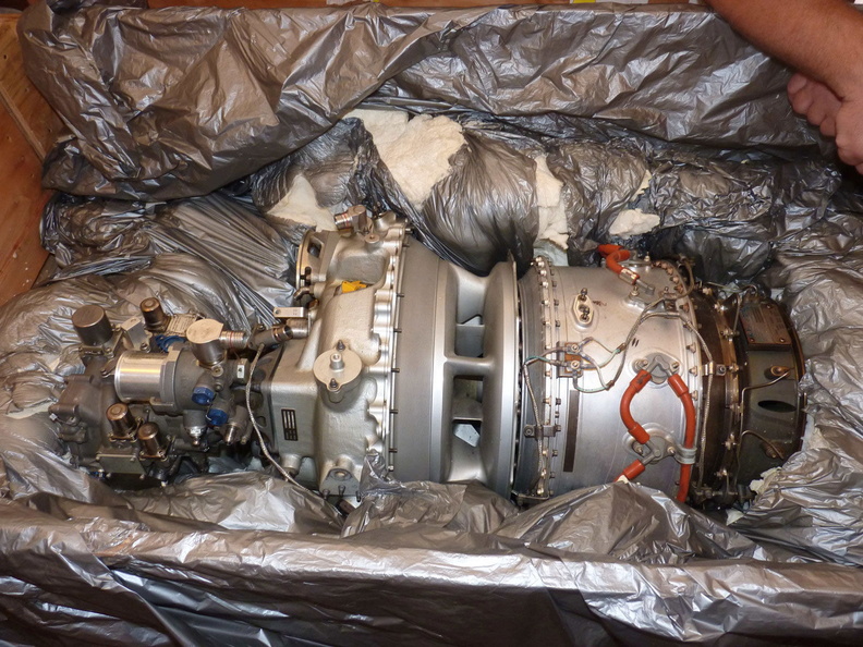 A Pratt & Whitney series PW206 gas turbine with a Woodward fuel