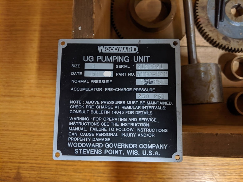 PUMPING UNIT NAME PLATE.jpg