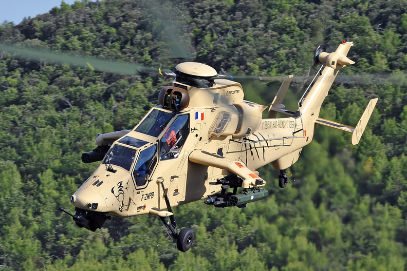 air_ec665_tiger_had_french_eurocopter_anthony_pecchi_lg.jpg