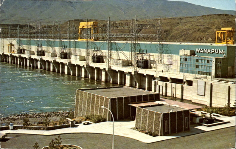 THE WANAPUM DAM AND POWER HOUSE HISTORY.