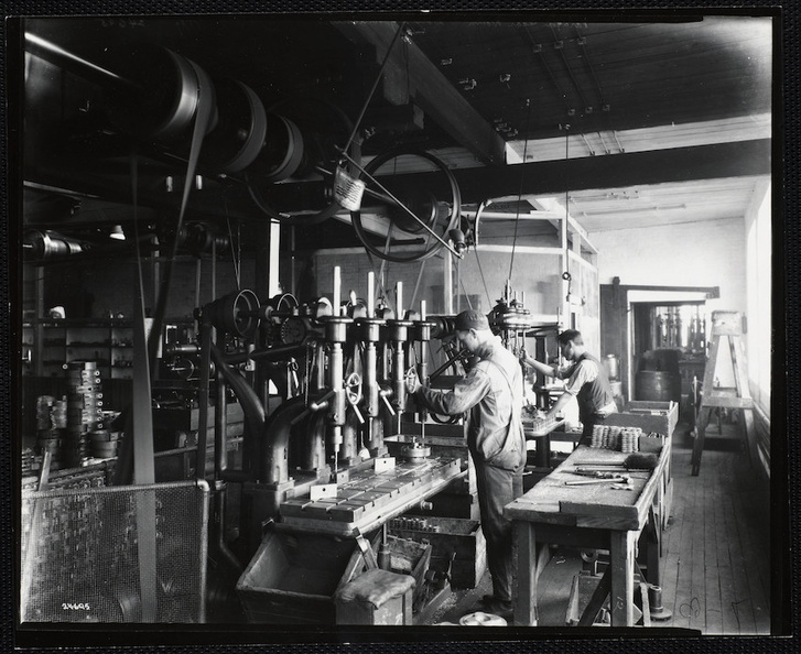 Taunton Machine Shop 1919.  Gear works.jpg