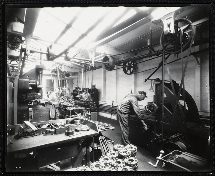 Taunton Machine Shop 1919.  Gear works.  3.jpg