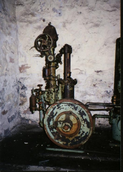 The Woodward VR 5000 series governor (serial number 4015) in the Jordan Hydro Power Plant..jpg