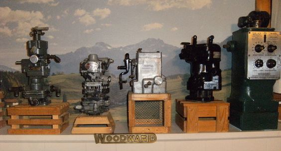 A few Woodward governors in the old Woodward collection.