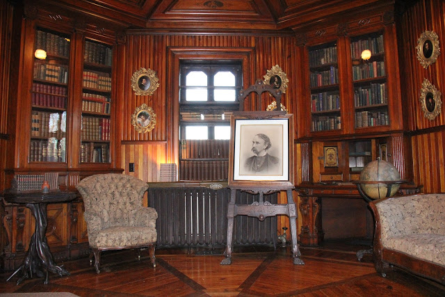 The library of Mr. Robert Tinker's estate in Rockford, Illinois.