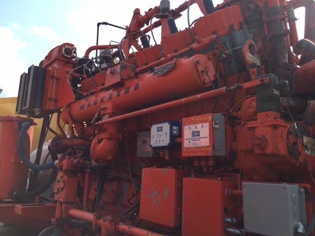 Another Waukesha diesel engine with Woodward controls.