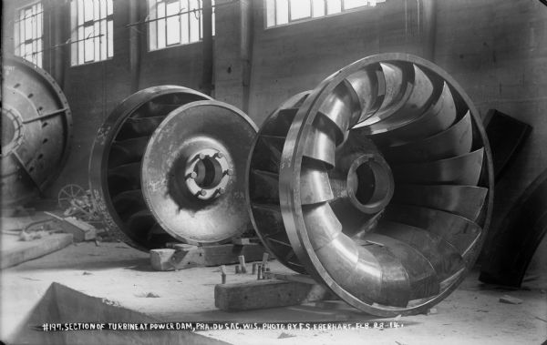 Sections of turbines inside the power house at the Prairie du Sac dam in 1914.