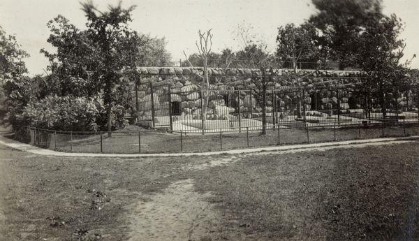 Henry Vilas Zoo in 1918..jpg